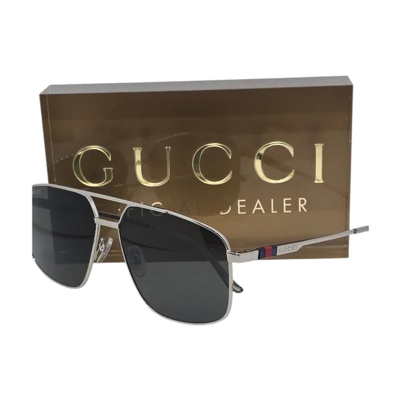 Gucci Silver Frame Sunglasses GREAT LOW PRICE